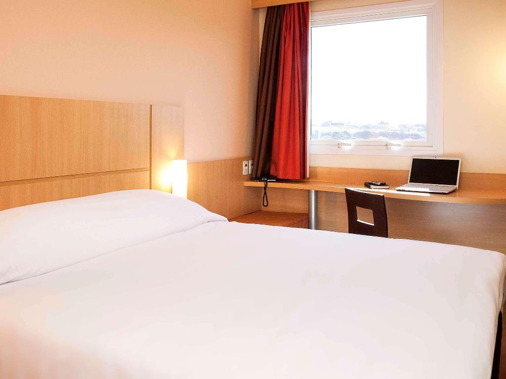 hotel-thumb