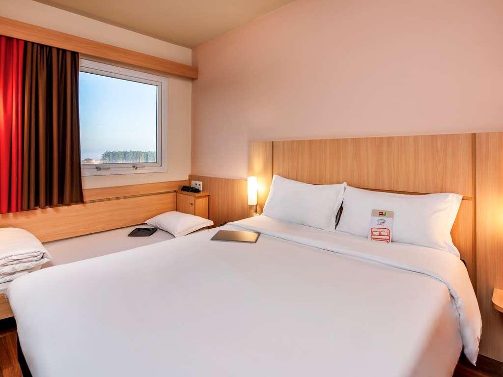hotel-thumb