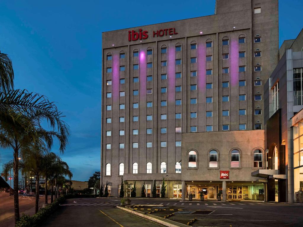 hotel-thumb