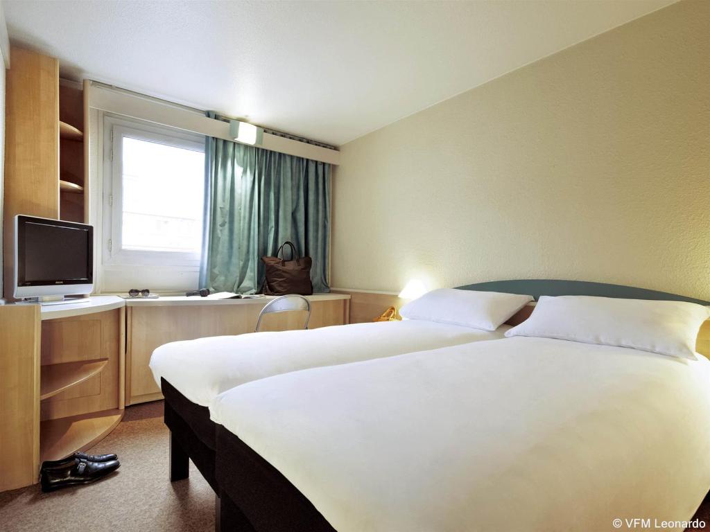 ibis Rochefort
