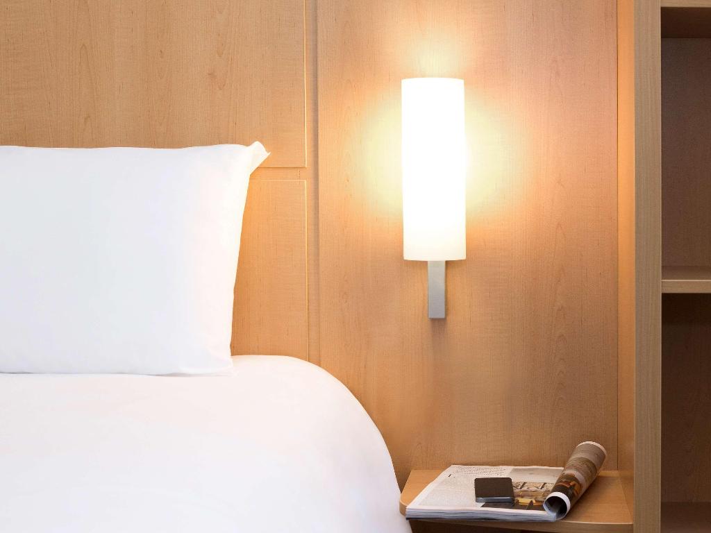 Ibis Annecy Centre Vieille Ville