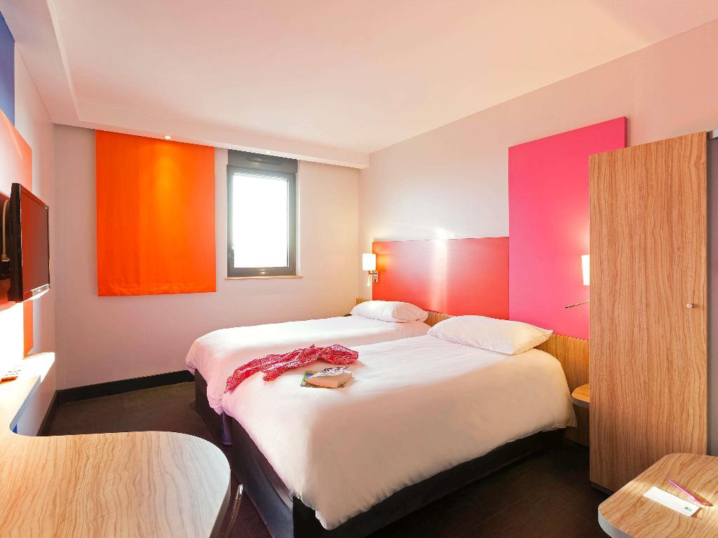 ibis Styles Romans Valence Gare TGV