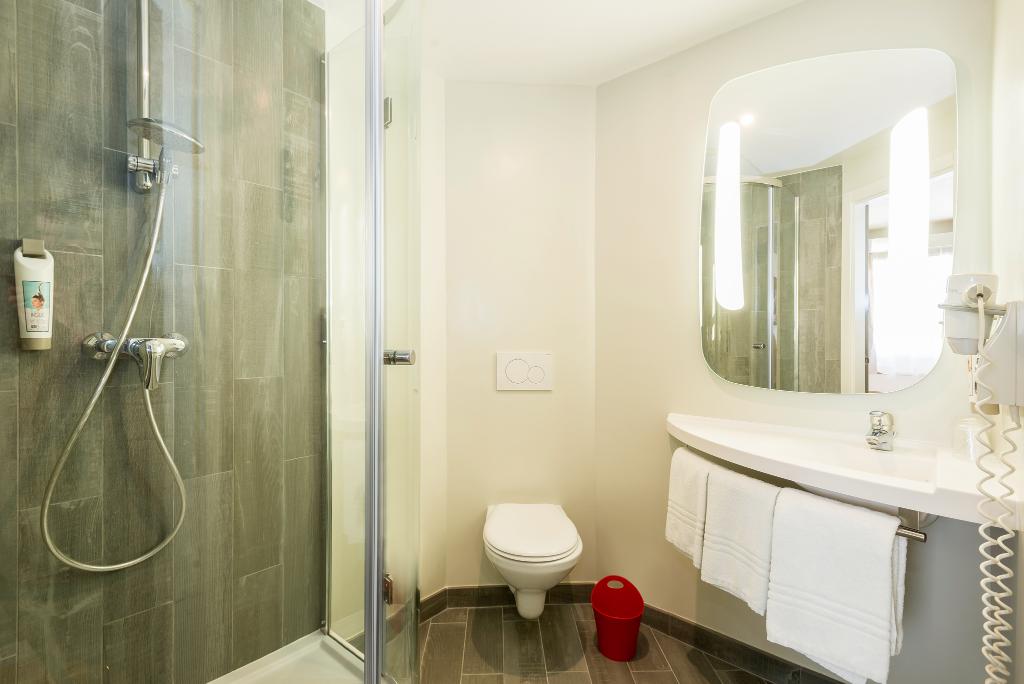 Ibis Granada