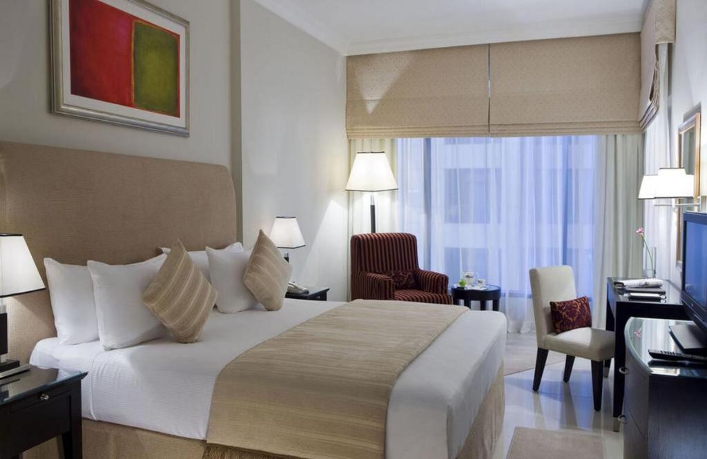 hotel-thumb