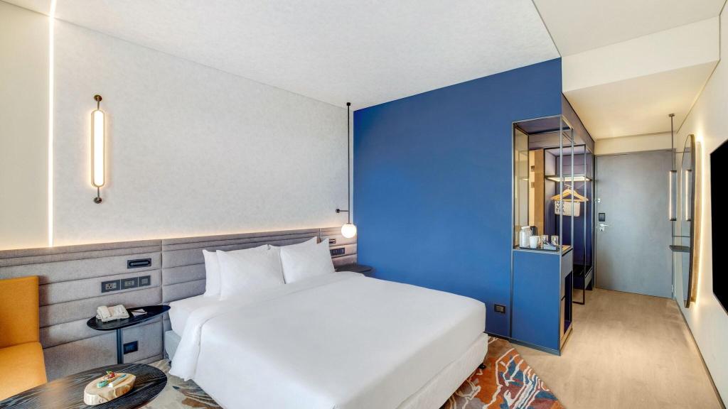 Novotel Pune Nagar Road