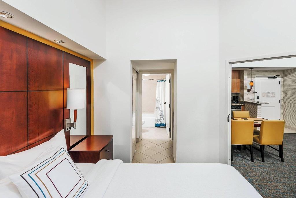 Residence Inn Orlando Airport