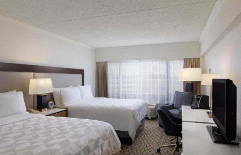 Holiday Inn Clark - Newark Area