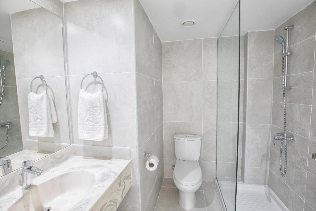 Papantonia Hotel Apts