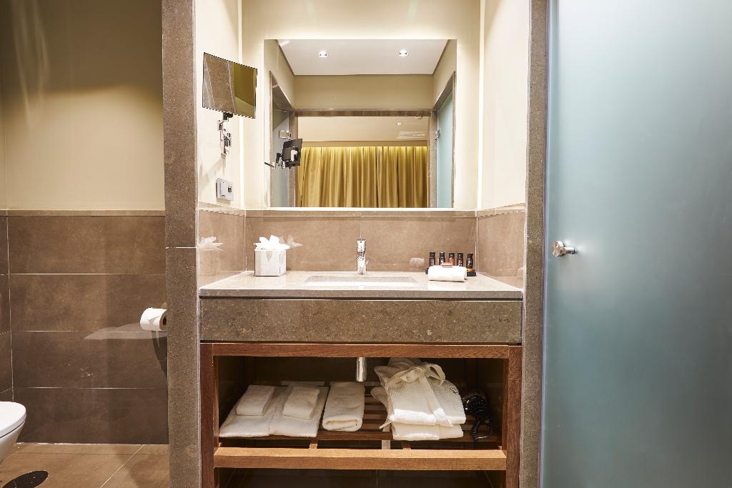 Галерея изображений Portobay Liberdade