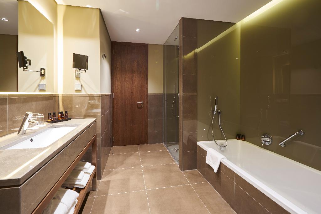 Галерея изображений Portobay Liberdade