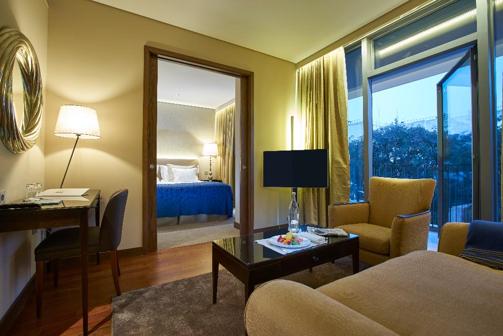 Галерея изображений Portobay Liberdade
