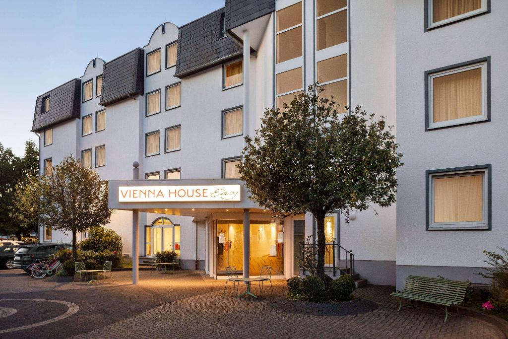 Vienna House Easy by Wyndham Limburg