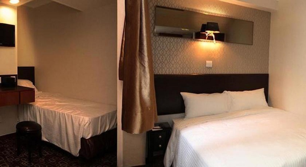 Lander Inn