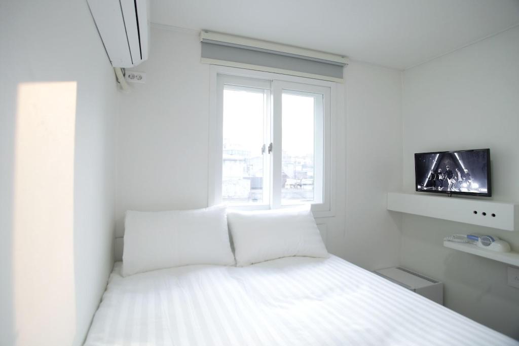 I Love Dongdaemun Hostel