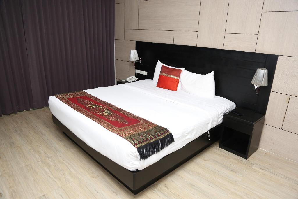 Boss Suites Nana