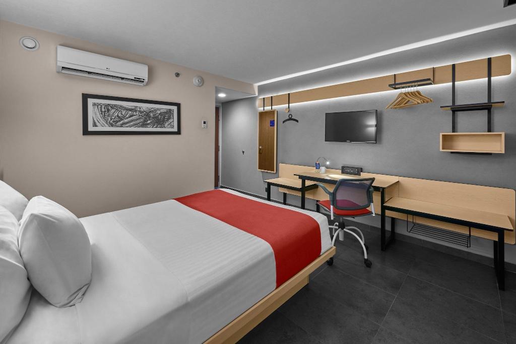 City Express By Marriott La Paz