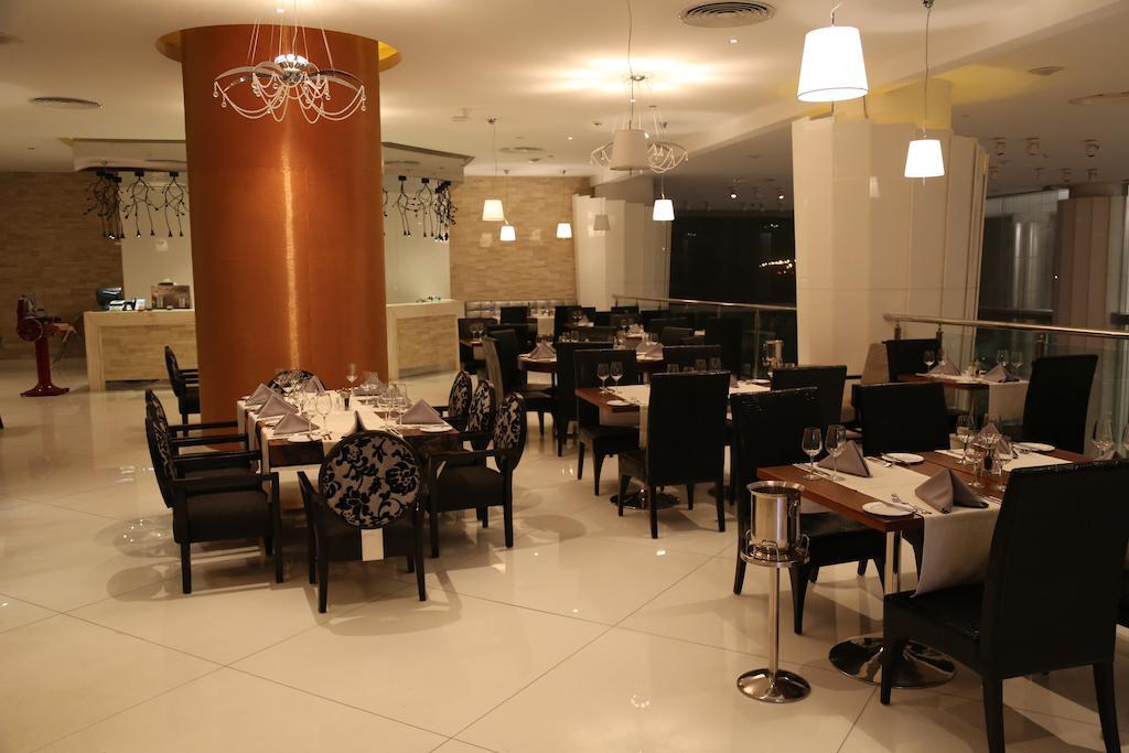 Imagem da galeria de Lagos Continental Hotel 