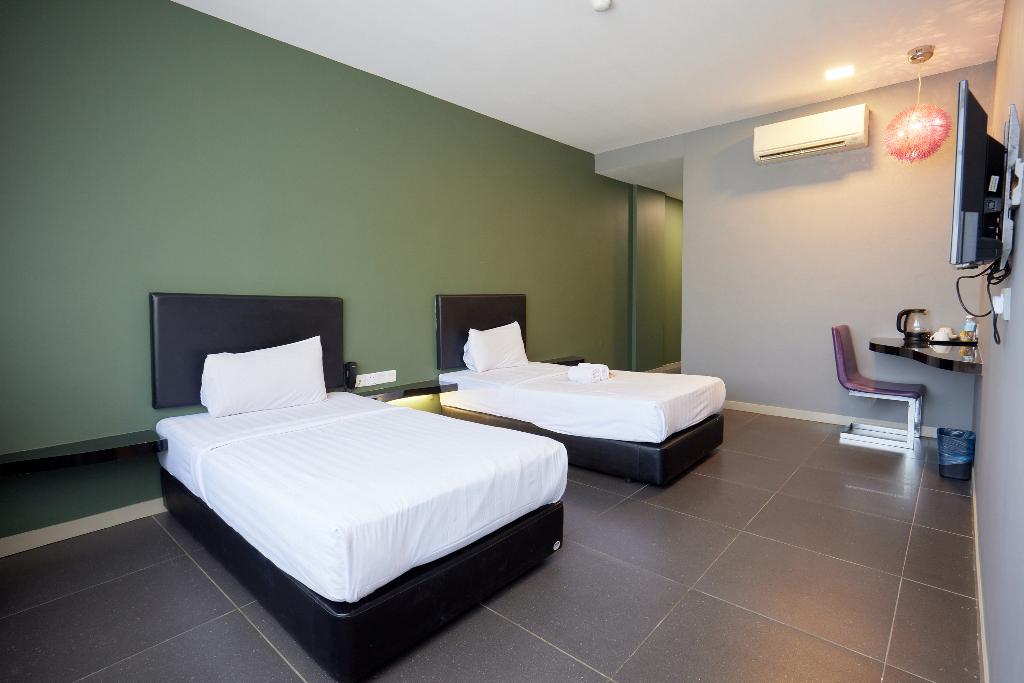 B&S Boutique Hotel by ZUZU