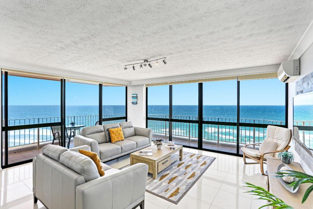 Breakers North Apartments