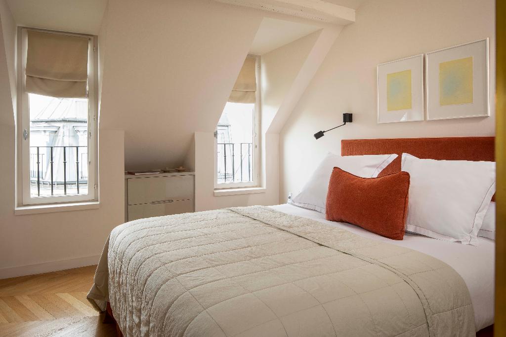 Apartment Executive