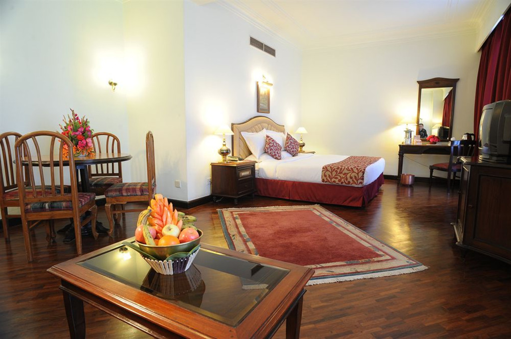 Grand Hotel