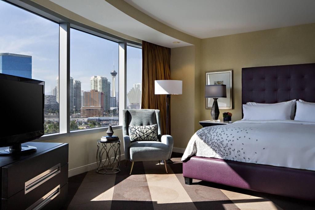 Renaissance Las Vegas Hotel