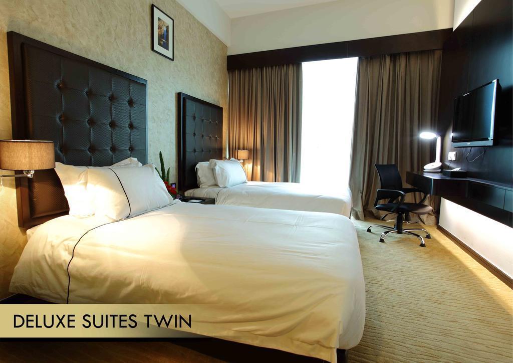 Symphony Suite Hotel