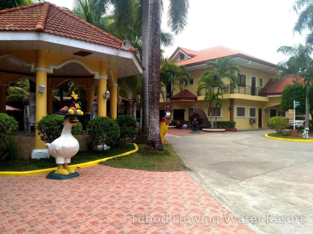 Tubod Flowing Waters Resort