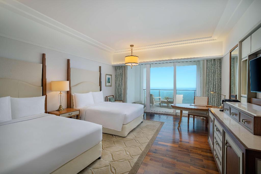 hotel-thumb