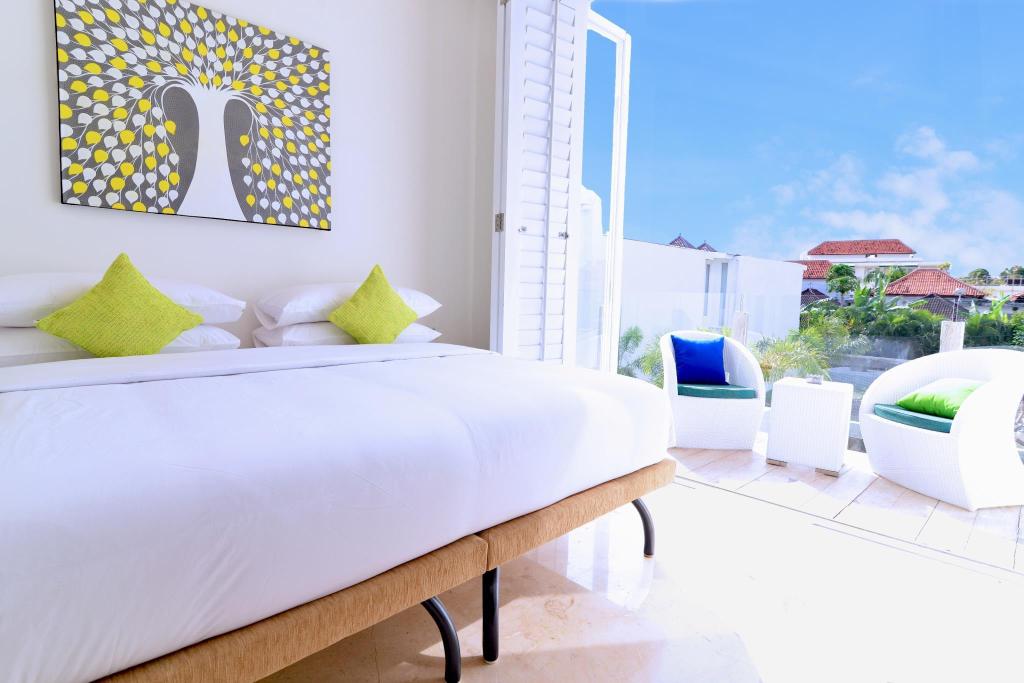 Aqva Hotel  Villas