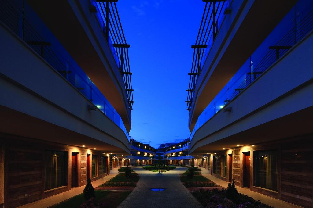Jacaranda Hotel 5*