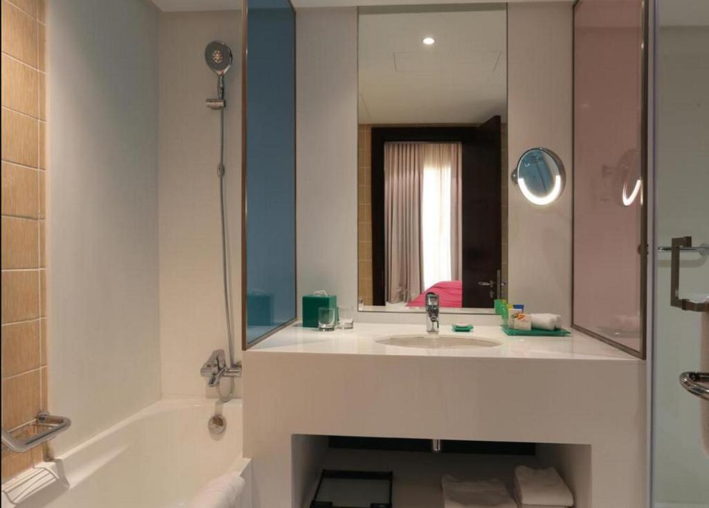 hotel-thumb