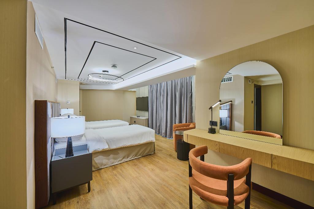 hotel-thumb
