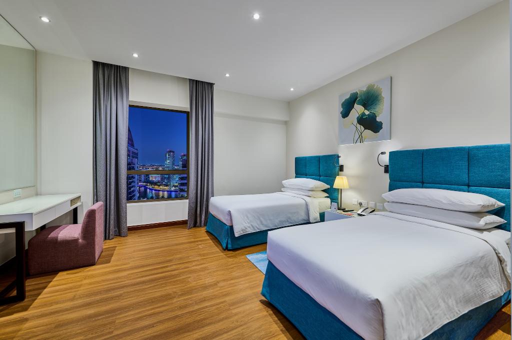 hotel-thumb