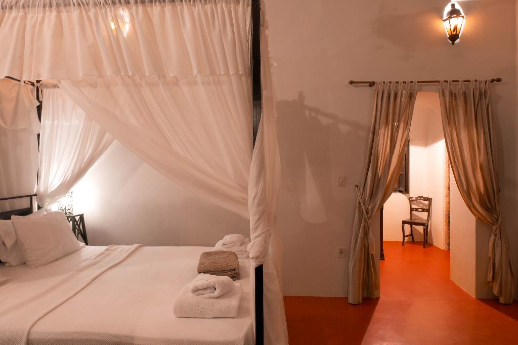 Santorini Heritage Villas & Mansions