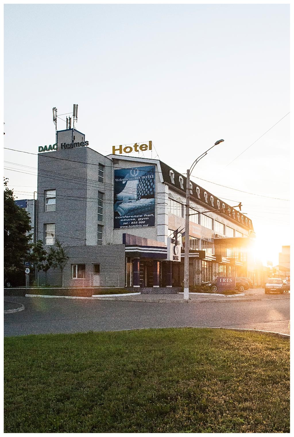 Iris Hotel