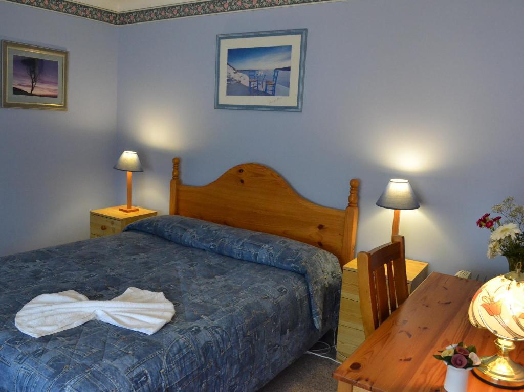 Palms Bed And Breakfast