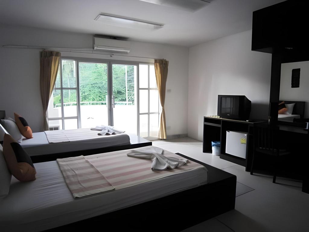 Warina Place