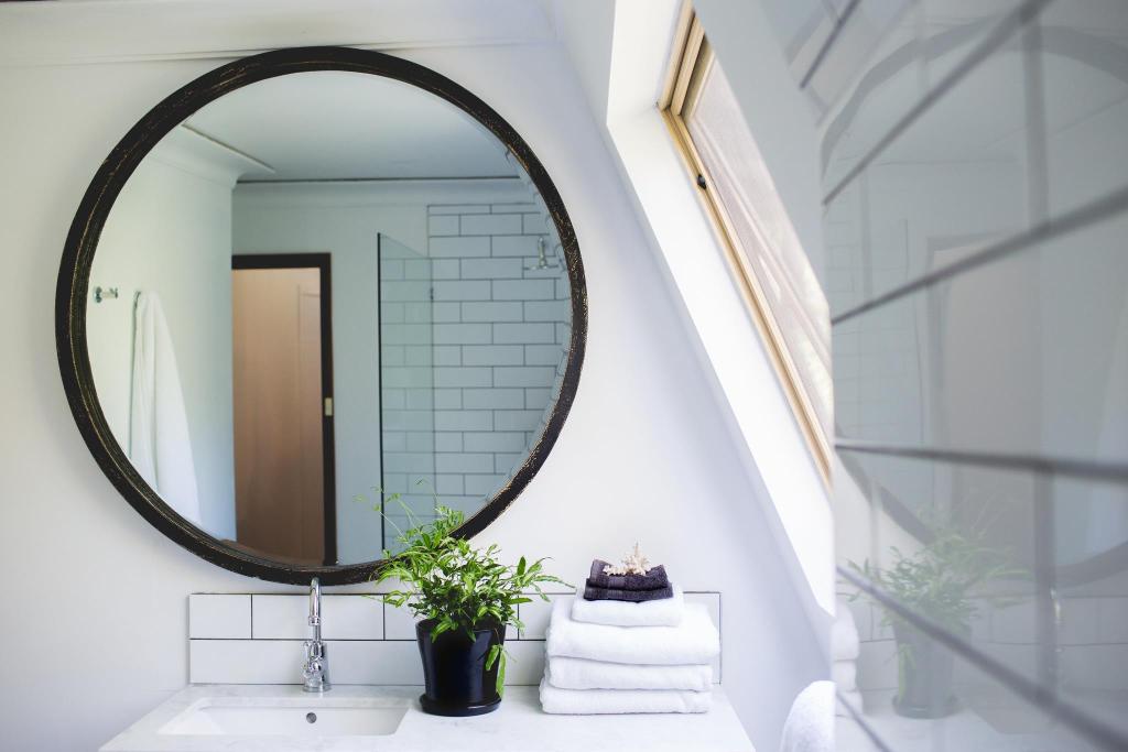 Empire Spa Retreat