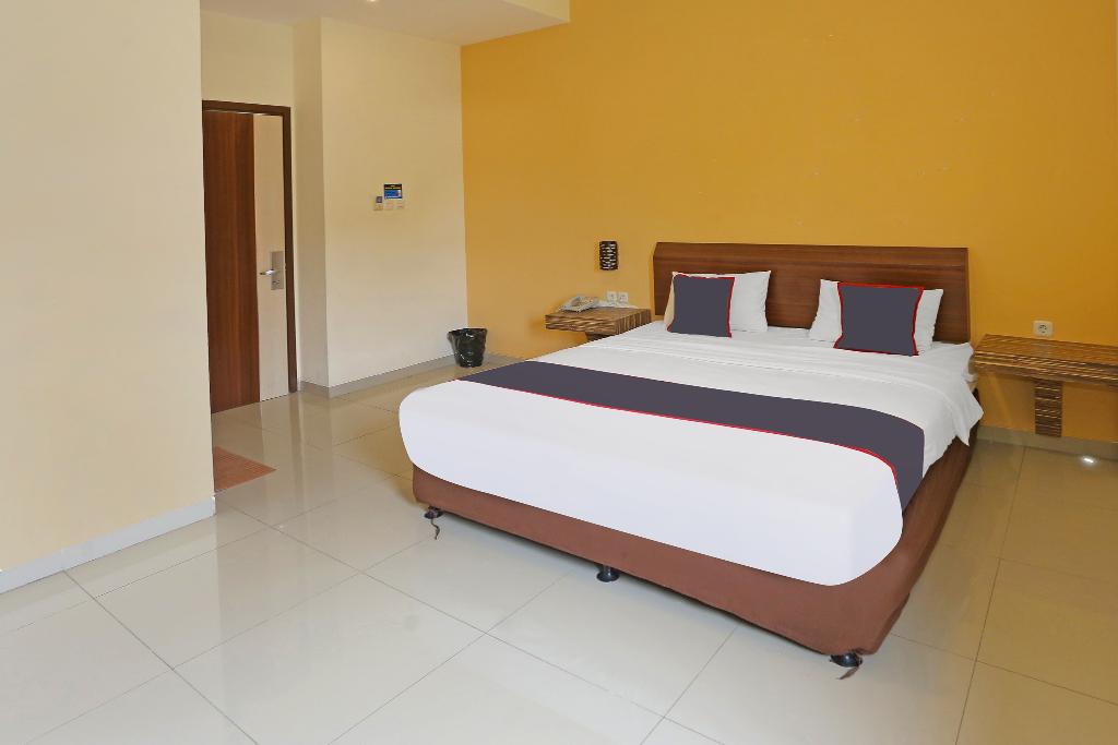 Collection O 92130 Hotel Fiducia Kaji