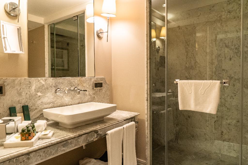 hotel-thumb