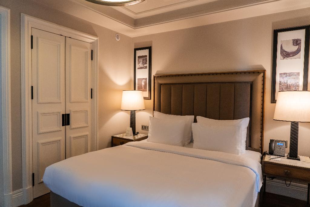 hotel-thumb