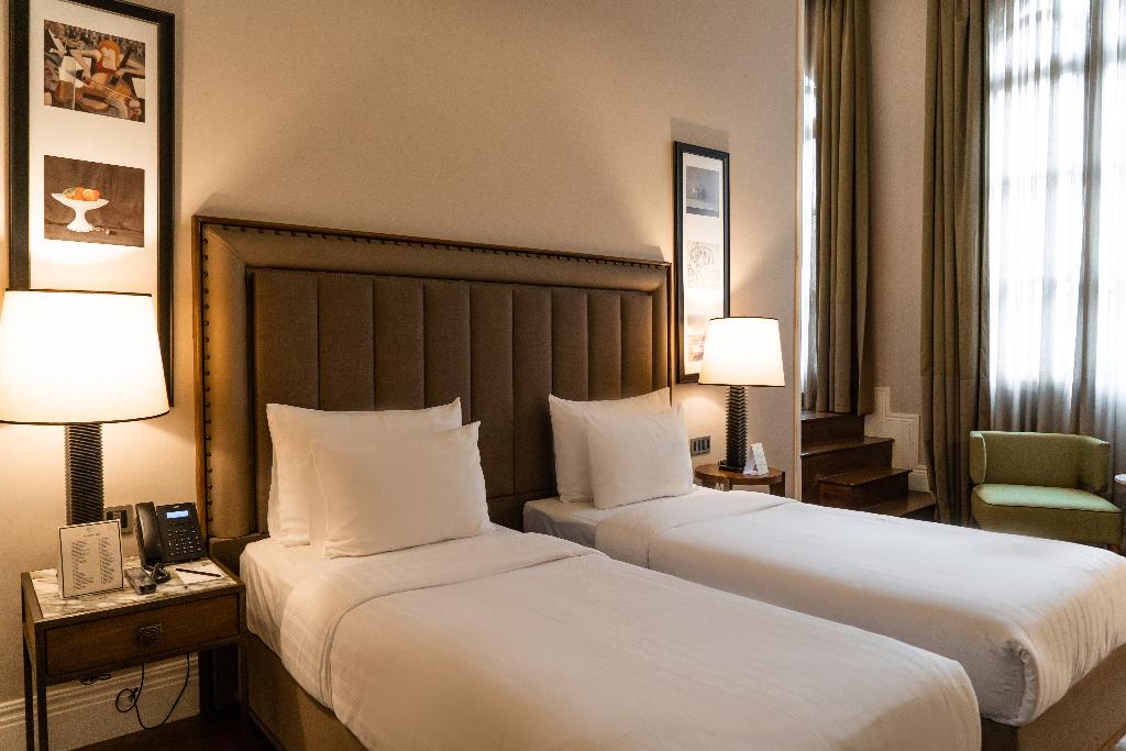 hotel-thumb