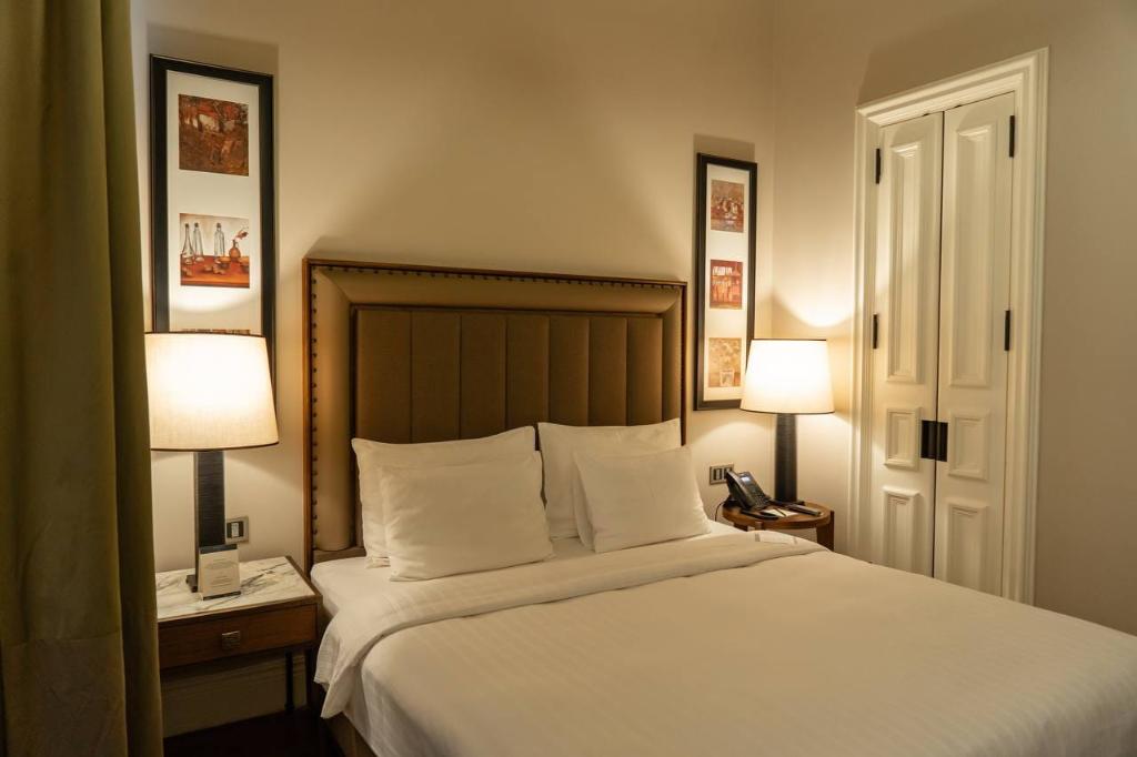 hotel-thumb