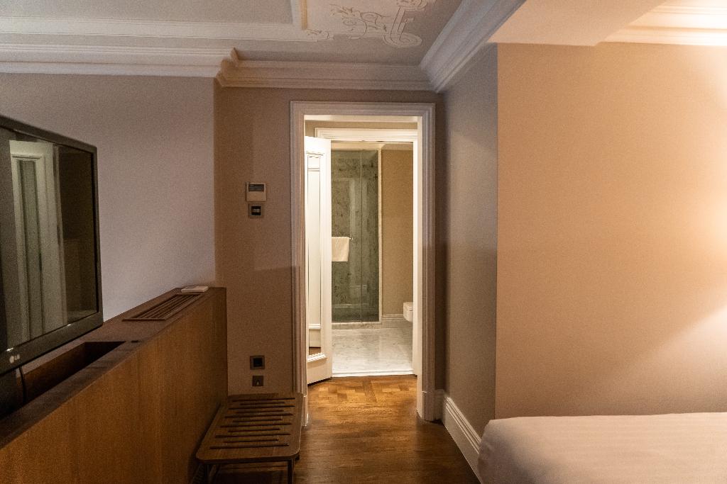 hotel-thumb