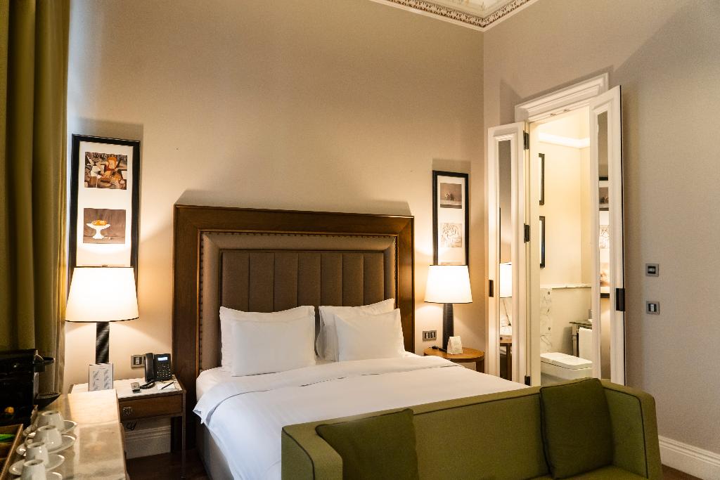 hotel-thumb