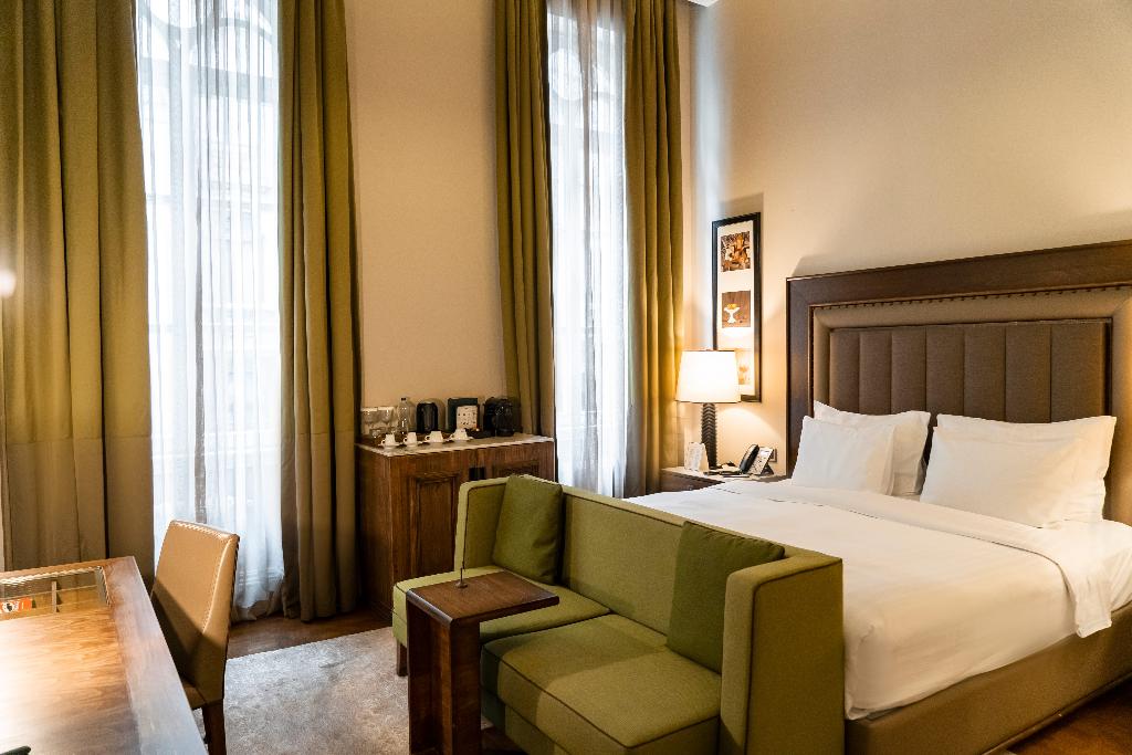 hotel-thumb