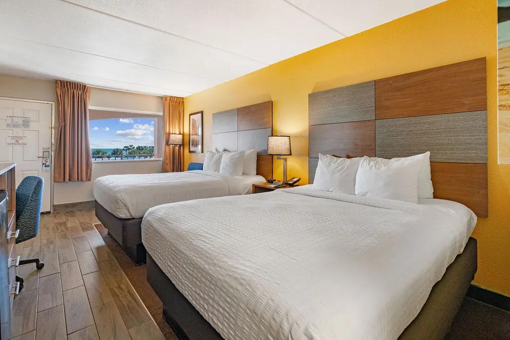 Clarion Pointe Galveston Beachfront