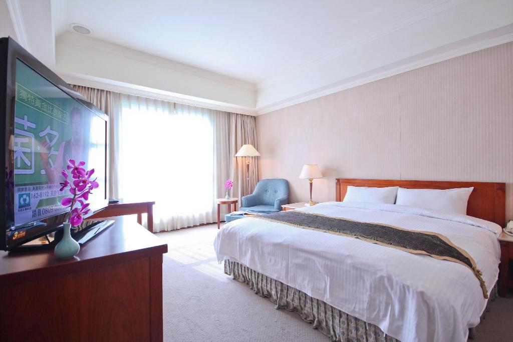 Grand Boss Hotel