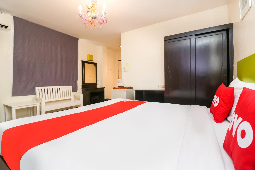 OYO 262 Baan Nilawan Hua Hin Hotel